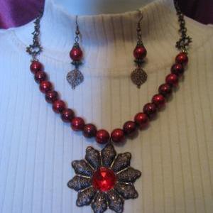 10 Off 2set Gorgeous Red Floral Pendant Necklace..